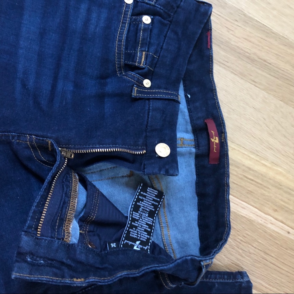 Slim illusion seven for all mankind size 26